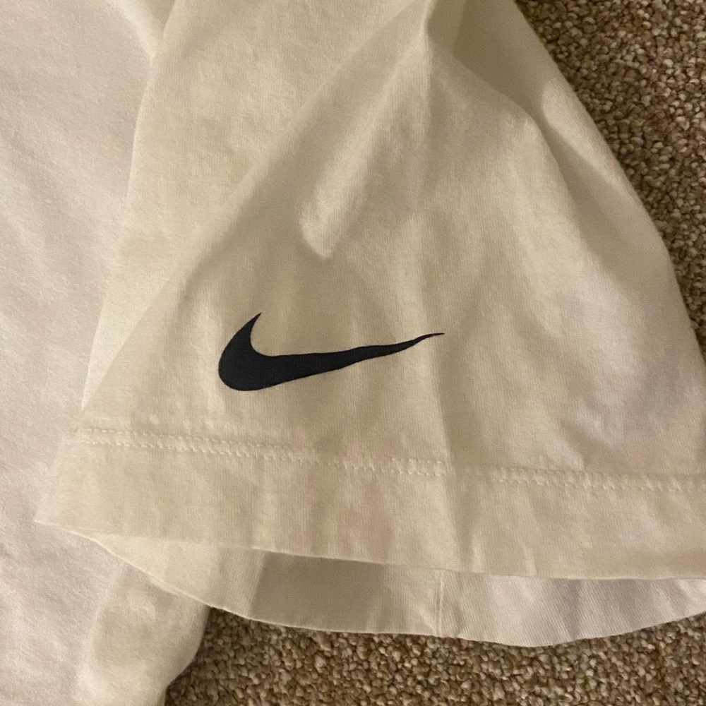 Team USA Medium Nike Tee - Picture 3 of 5